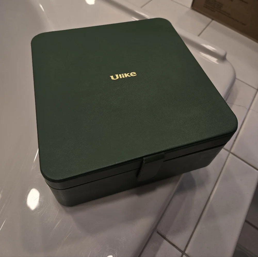 Ulike Sapphire Air+ IPL Hair Removal - Picture 3 of 3